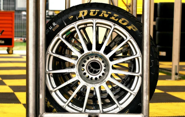 Goodyear завершила продаж прав на бренд Dunlop - Фотография